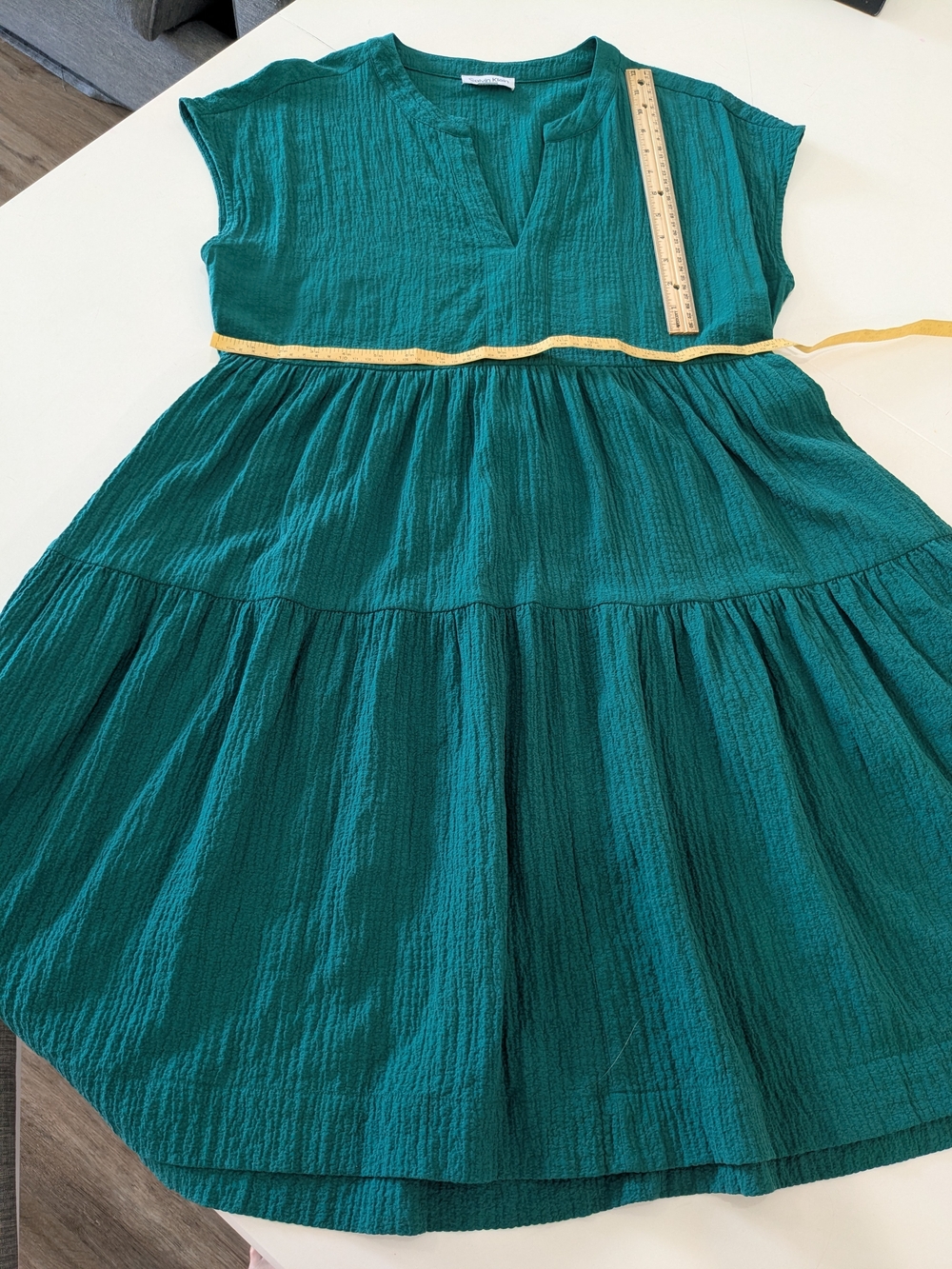 Calvin Klein Teal Green Crinkle Sleeveless Tiered Dress Size 10 Tie Waist, Pocke